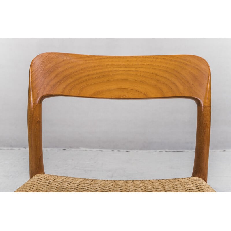 Vintage model 75 chair by Niels Otto Møller for J. L. Møllers, 1960