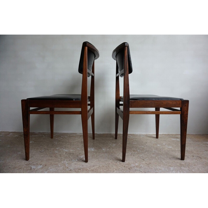 Ensemble de 4 chaises à repas vintage en palissandre et en similicuir, 1960