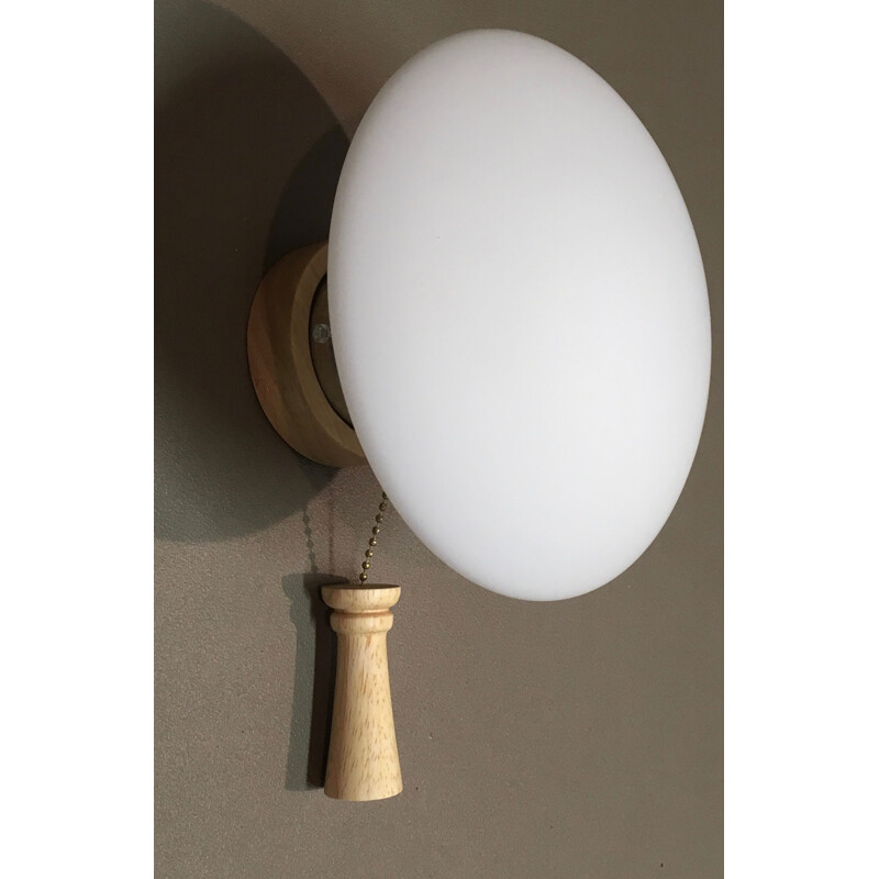 Vintage wall lamp in solid wood and opaline Scandinavian design