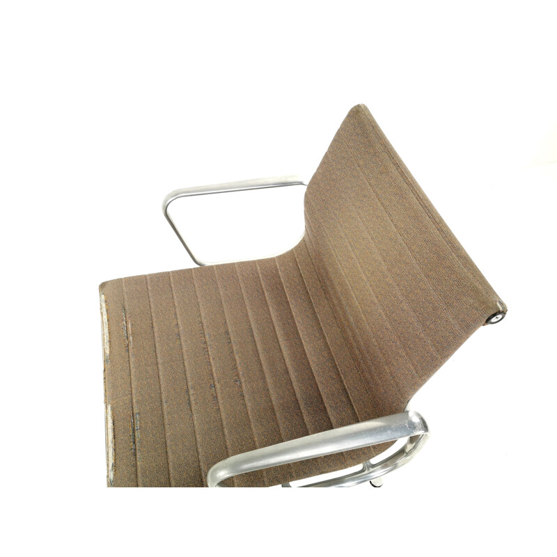 Vintage aluminium desk armchair model EA 107 by Eames for Vitra 