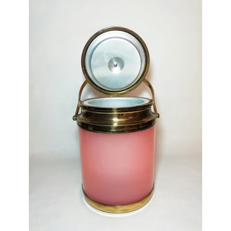 Vintage zegel in roze methacrylaat en goudkleurig metaal