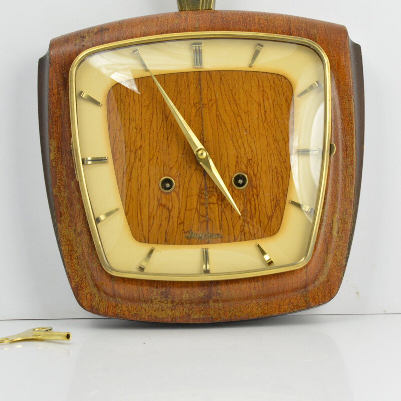 Horloge mécanique murale vintage de VEB Dugena, Allemagne, 1950