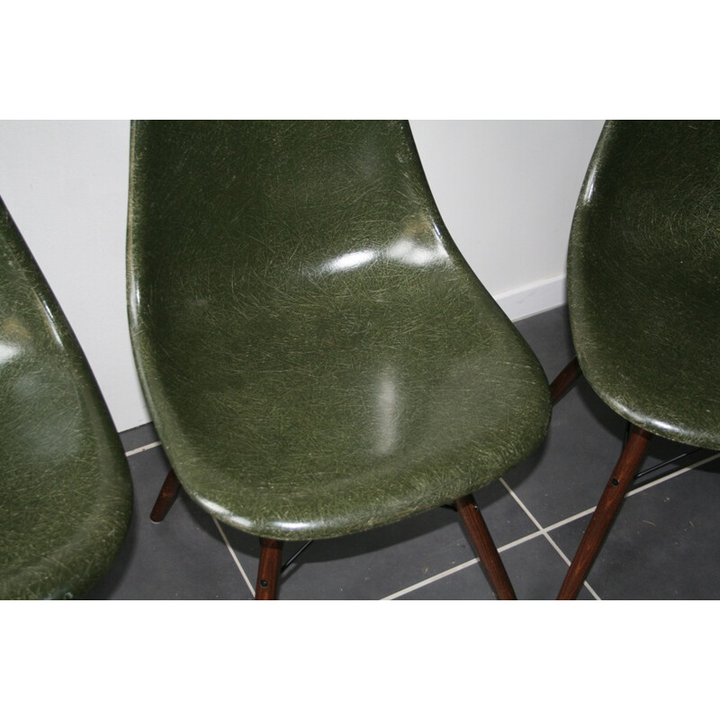 Herman Miller "DSW" green chair, Charles & Ray EAMES - 1960s