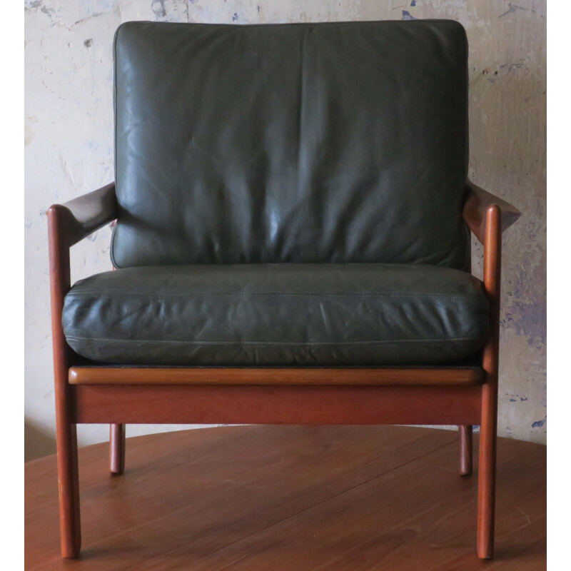 Fauteuil vintage en teck et cuir par Illum Wikkelslo pour Eilersen, 1960