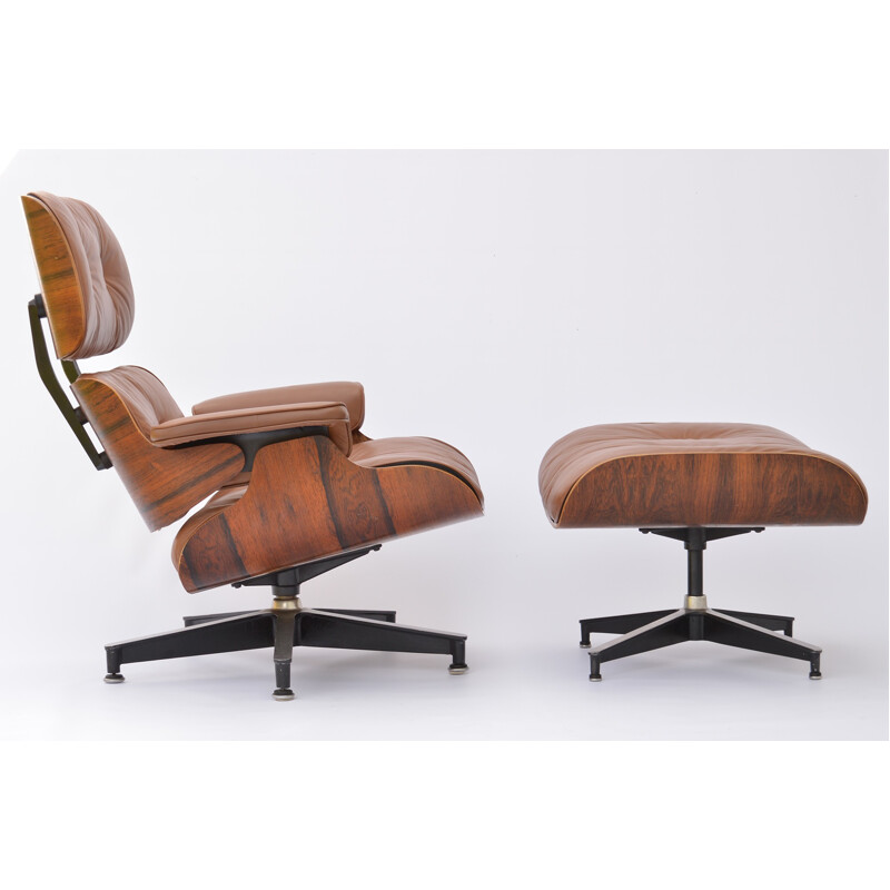 Herman Miller lounge chair and ottoman, Charles & Ray EAMES - 1970