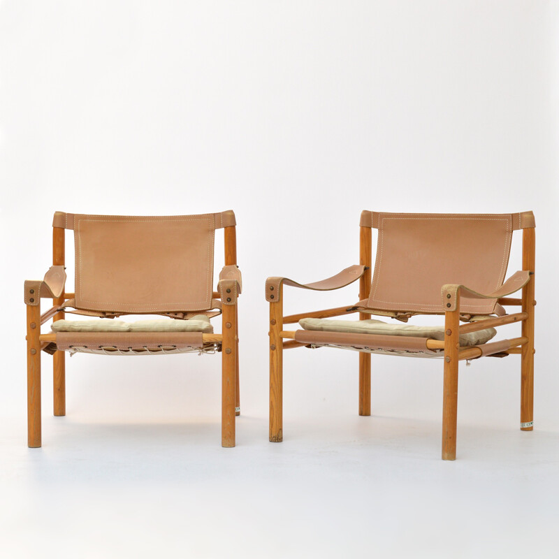 Pair of "Sirocco" safari armchairs, Arne NORELL - 1960s