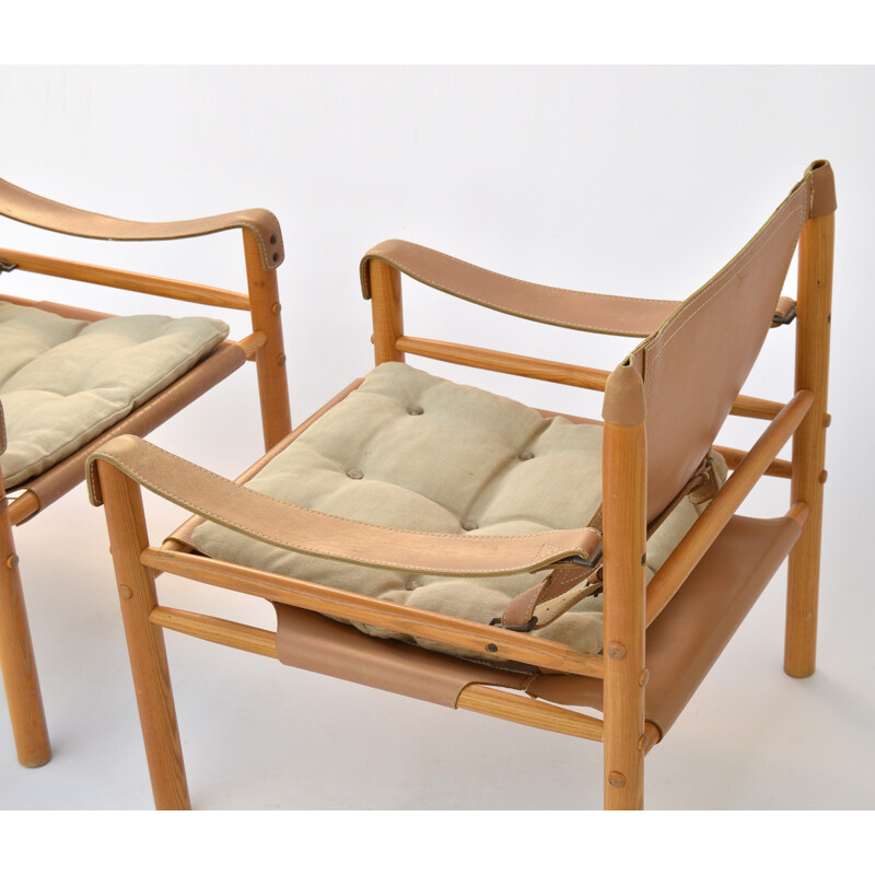 Pair of "Sirocco" safari armchairs, Arne NORELL - 1960s