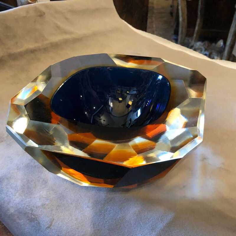 Handcrafted Sommerso Murano glass vintage ashtray, Italy, 1960