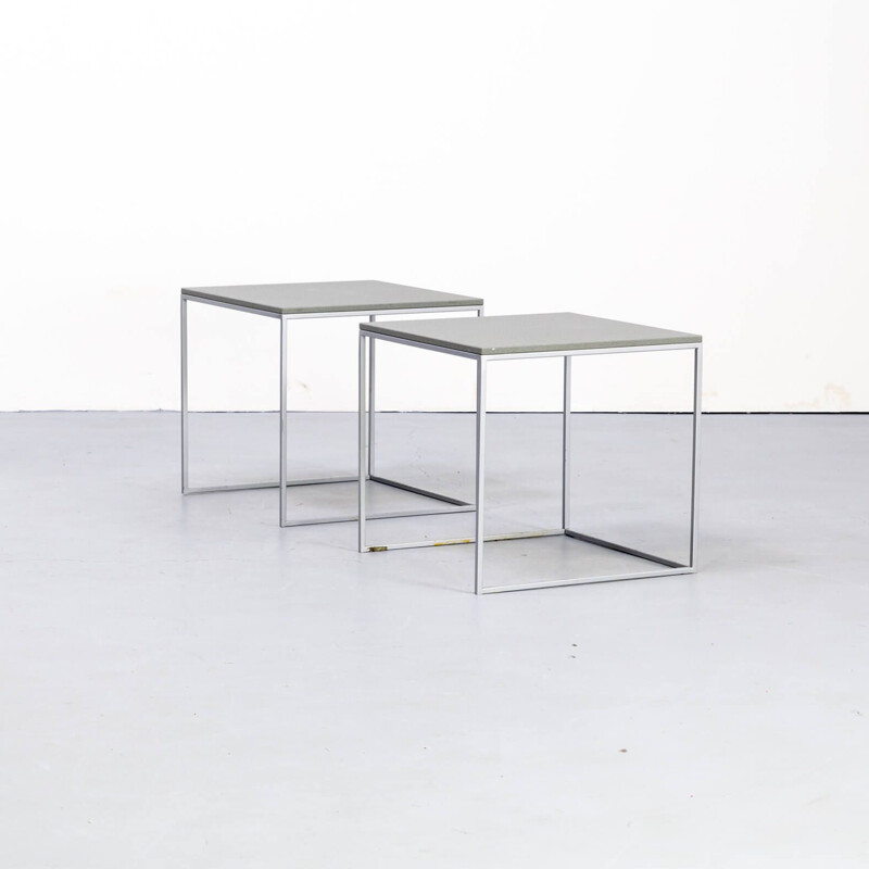 Ensemble de 2 tables d'appoint carrées à cadre en aluminium