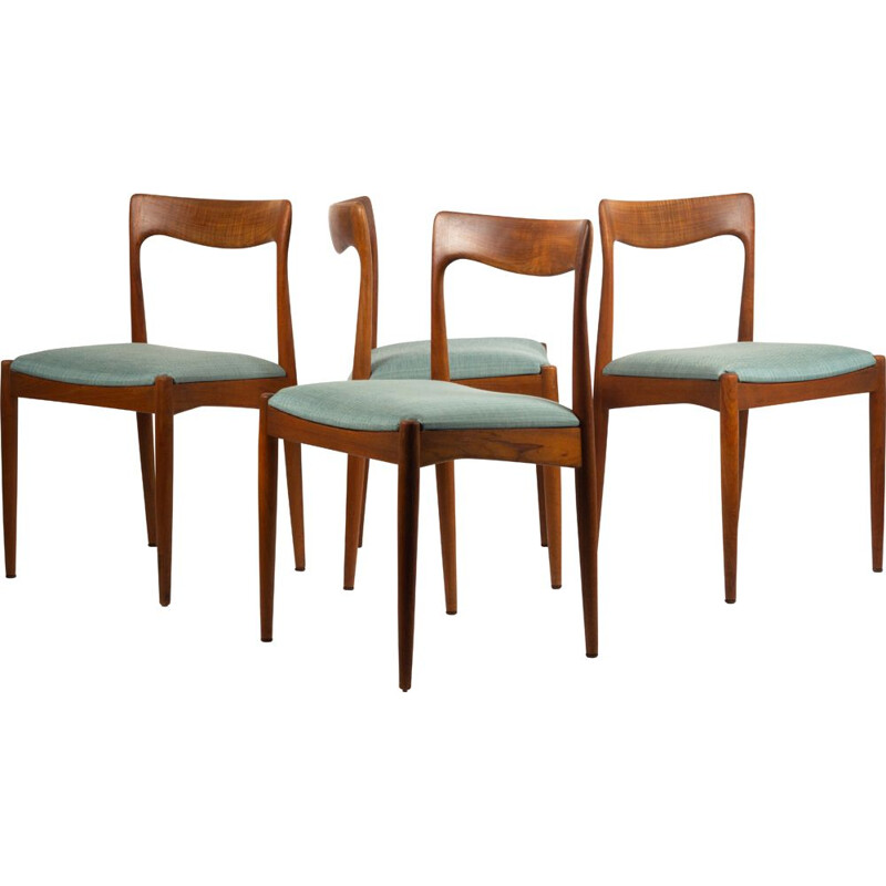 Set of 4 dining chairs by Arne Vodder for Vamø