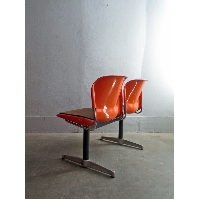 Pair of 2 vintage chairs in orange plastic and steel 1970