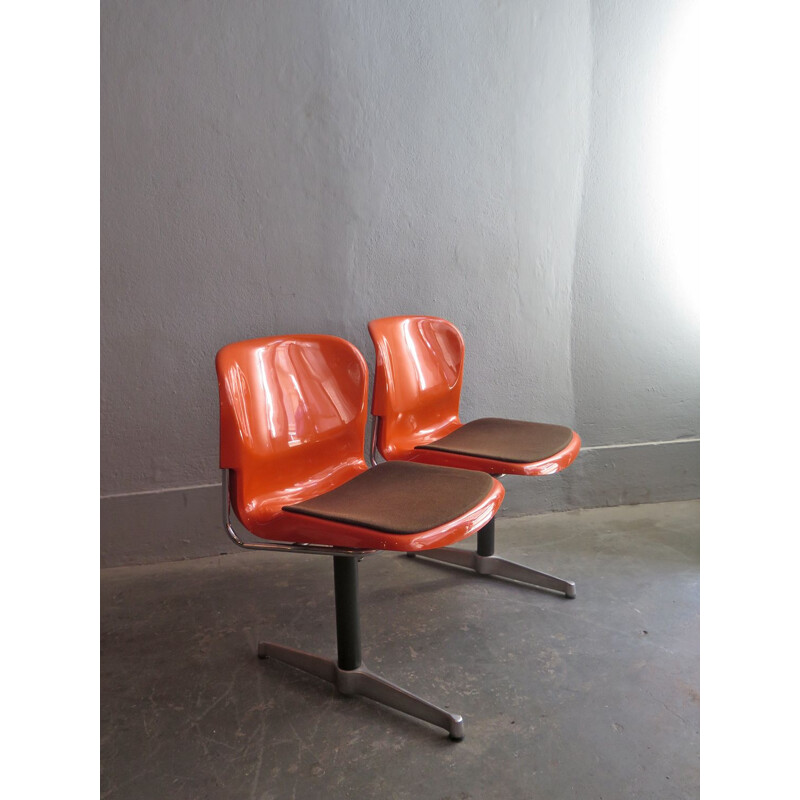 Pair of 2 vintage chairs in orange plastic and steel 1970