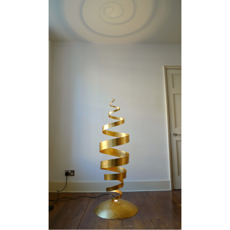 Lampadaire vintage en spirale dorée de Tom Dixon, 1989