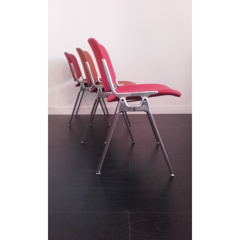 Castelli "DSC 106" set of 19 chairs, Giancarlo PIRETTI - 1970s