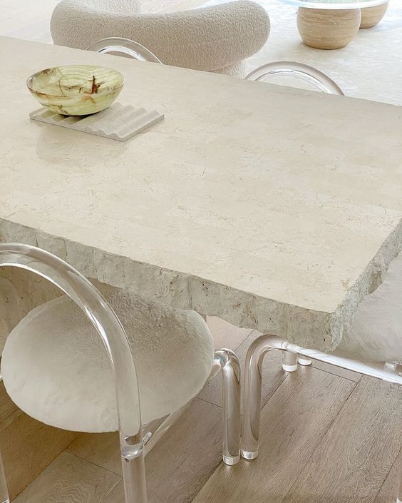 The comeback of travertine